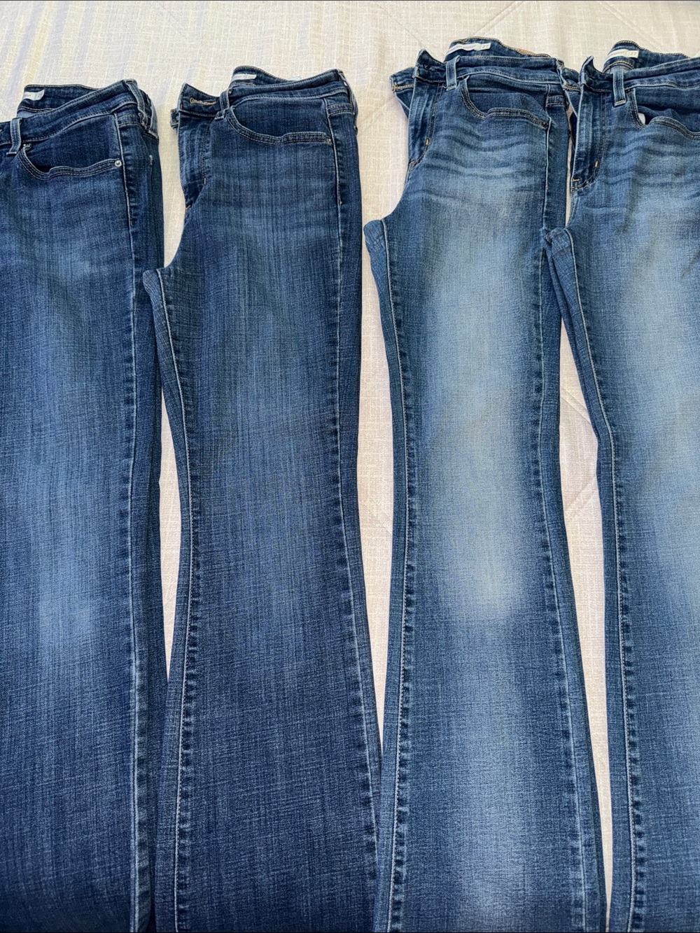 Levi's Women's Flared Jeans - Dark and Light Blue Washes